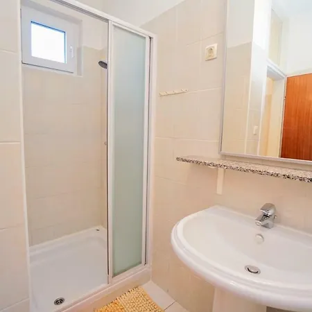 Mandica 3* סבודרייה