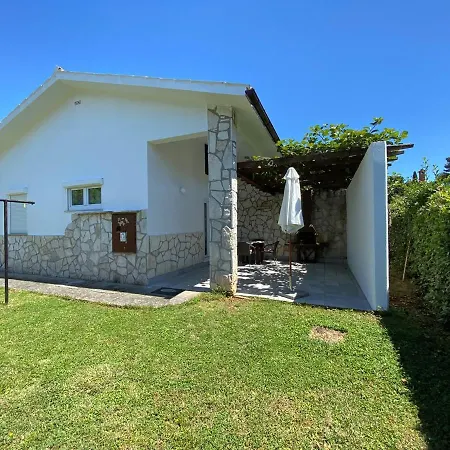 Mandica Guest house 3*