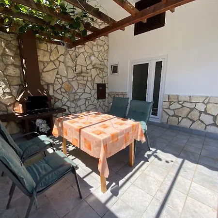 Guest house Mandica