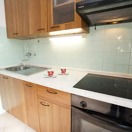 Guest house Mandica 3*